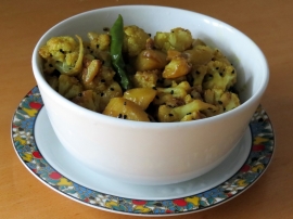 Aloo Fulkopi Chorchori