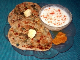 Palak Paneer Paratha